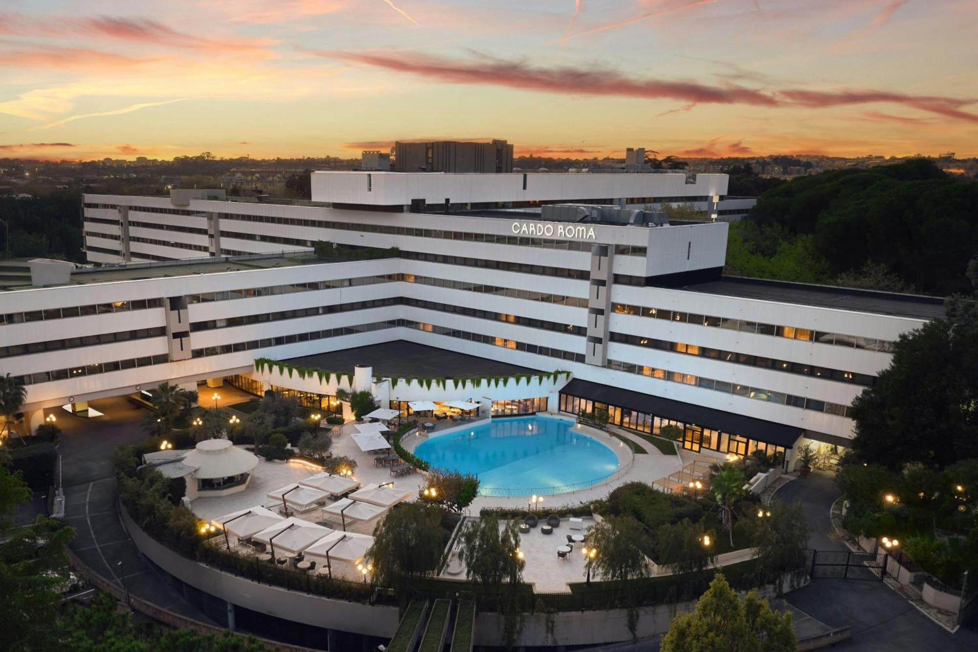Sheraton Hotel&conference Center 4*